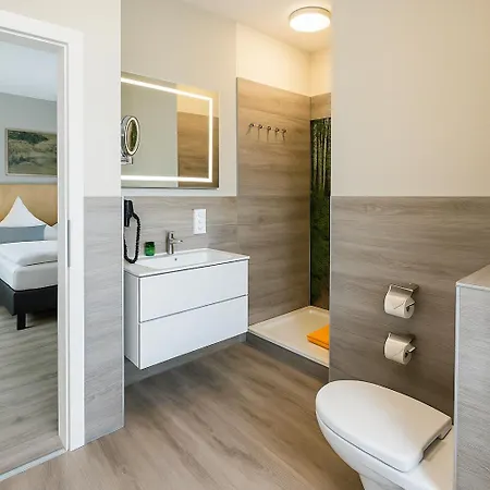 Otel Konsum